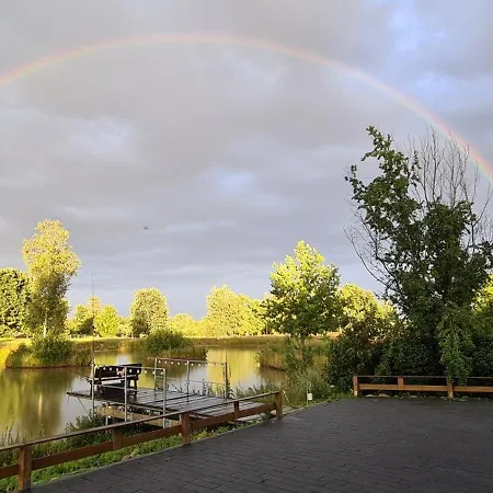 Дом отдыха Siedlisko W Otulinie Drawskiego Parku Krajobrazowego Z Wlasnym Stawem Полчин-Здруй