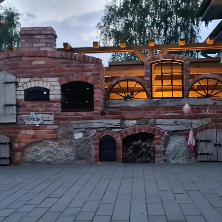 Siedlisko W Otulinie Drawskiego Parku Krajobrazowego Z Wlasnym Stawem *