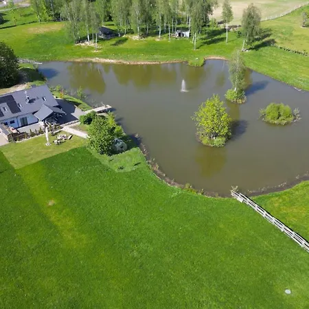 Siedlisko W Otulinie Drawskiego Parku Krajobrazowego Z Wlasnym Stawem *