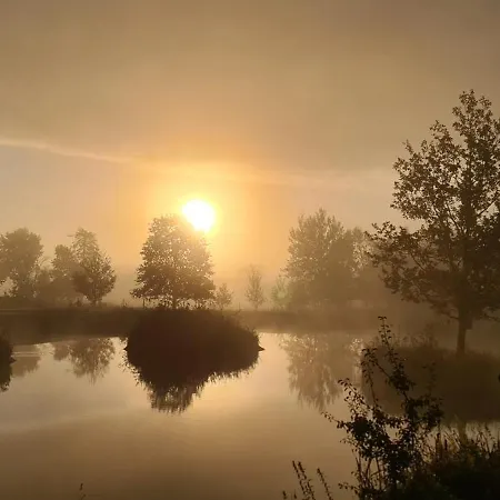 Siedlisko W Otulinie Drawskiego Parku Krajobrazowego Z Wlasnym Stawem Дом отдыха Полчин-Здруй